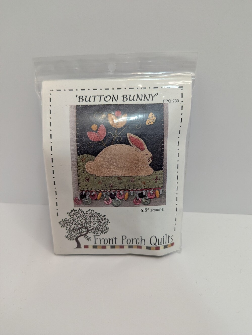 Button Bunny Applique Wall Hanging Pattern by Front Porch Quilts 6.5" Kit